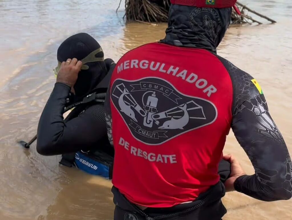 Bombeiros encerram buscas sem localizar homem desaparecido no rio Iaco