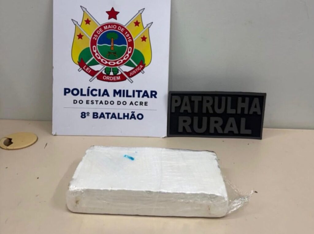 Polícia Militar apreende mais de 1 kg de cocaína na BR-364