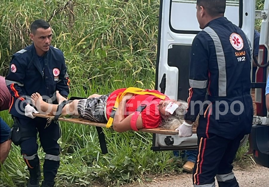 Acidente deixa idosa em estado grave no interior do Acre; veja vídeo