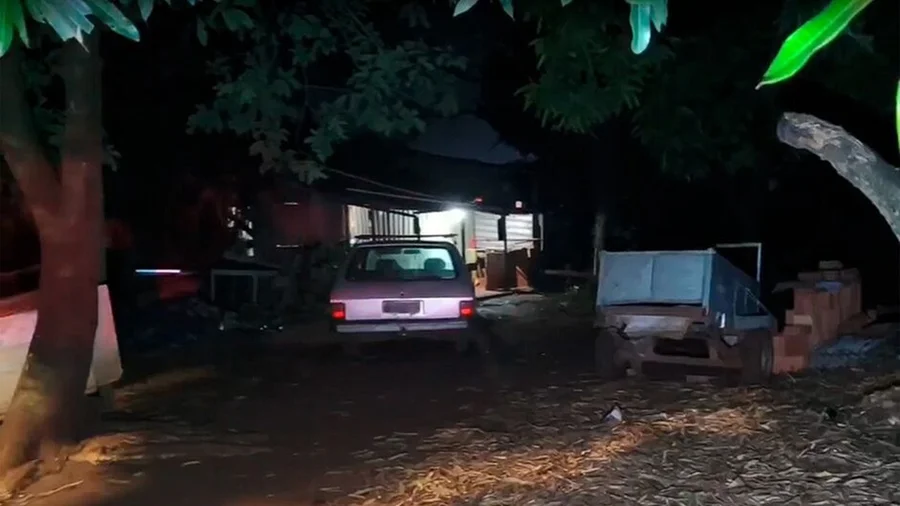 Jovem de 16 anos é morto a tiros em frente à esposa e ao filho recém-nascido