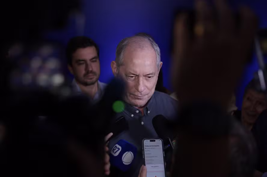 Ciro Gomes descarta disputar o Planalto, e PSDB diz que vai procurar ‘alternativas’