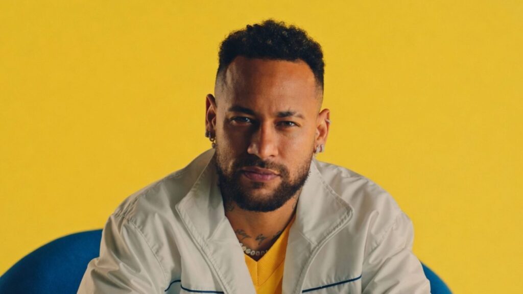 Neymar toma atitude após interação polêmica com loira nas redes