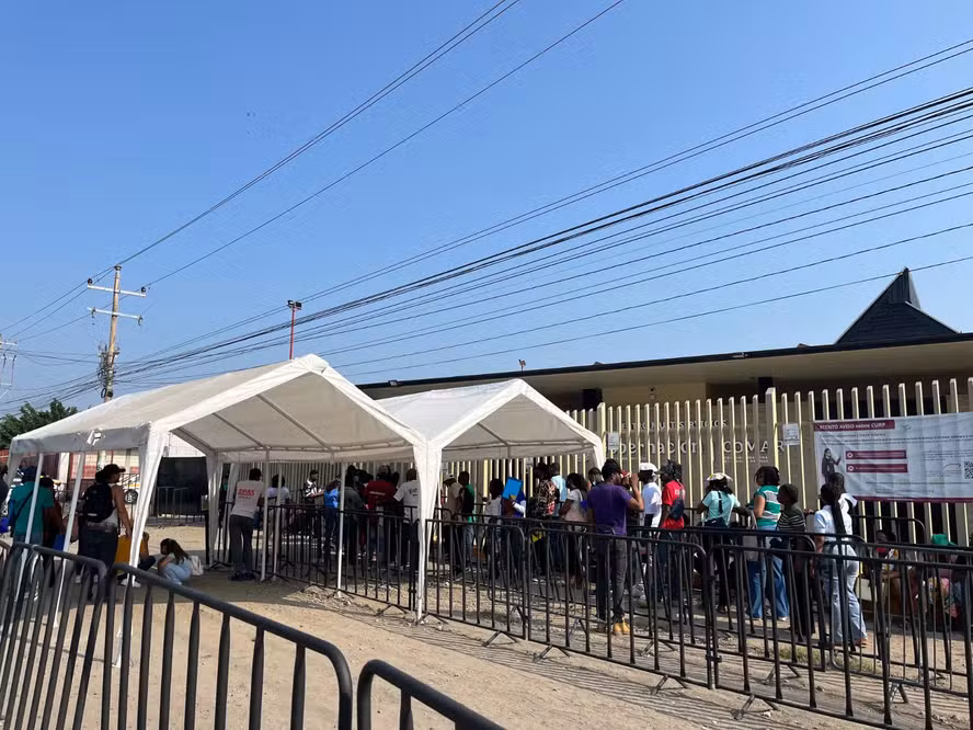 Deportados e abandonados: EUA enviam milhares de cubanos ao México sem garantias legais