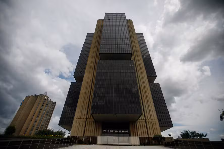 ‘Prévia do PIB’, índice do BC aponta crescimento da economia de 0,5% em abril