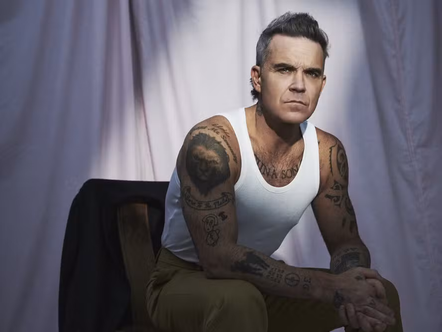 Robbie Williams: ‘Sempre tive meus adultos cuidando de tudo. E nunca questionei muito’