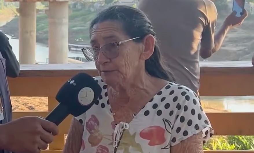 Ribeirinha relata momentos de desespero após ponte desabar: “ficou tudo balançando”