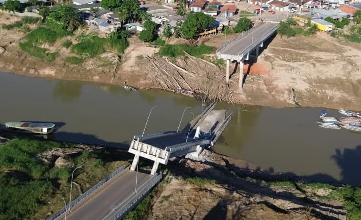 Defesa Civil alerta que área da Ponte Frei Paolino ainda oferece risco após desabamento