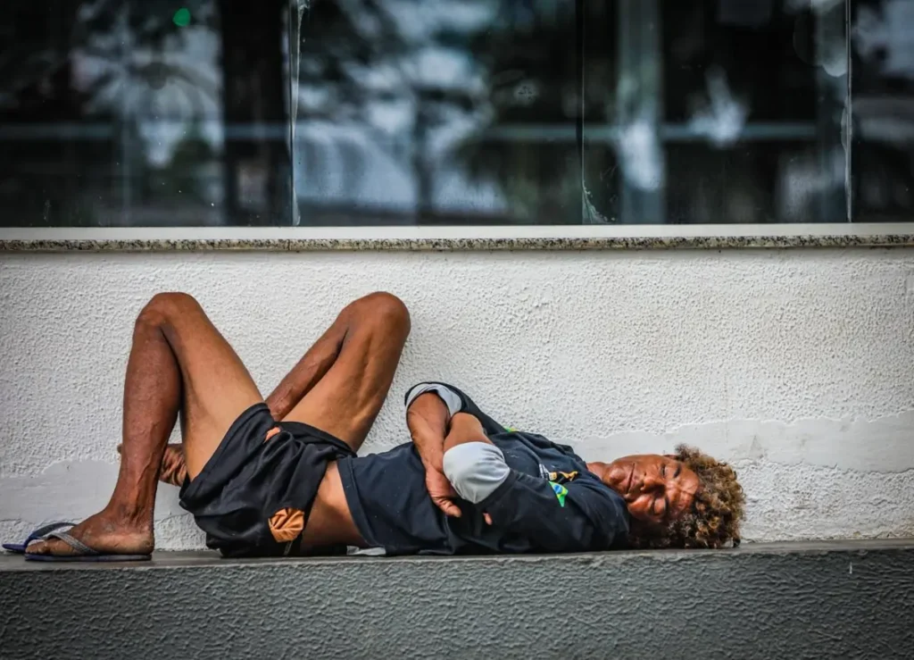 Acre está entre os estados com menor número de pessoas em situação de rua no Brasil