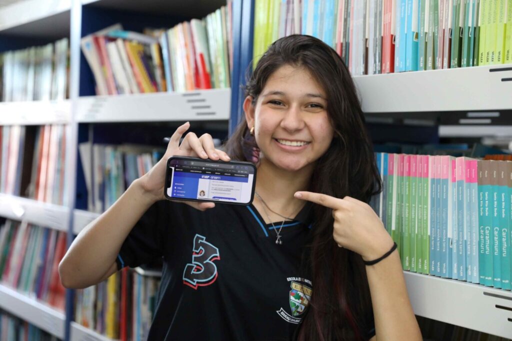 Estudantes da rede pública têm até sexta para confirmar inscrição no Enem 2026