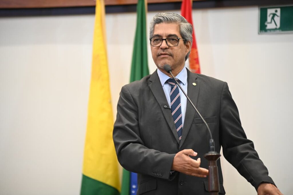 Edvaldo Magalhães faz uma série de questionamentos a respeito da queda da ponte de Sena Madureira, que precisam ser esclarecidos na investigação