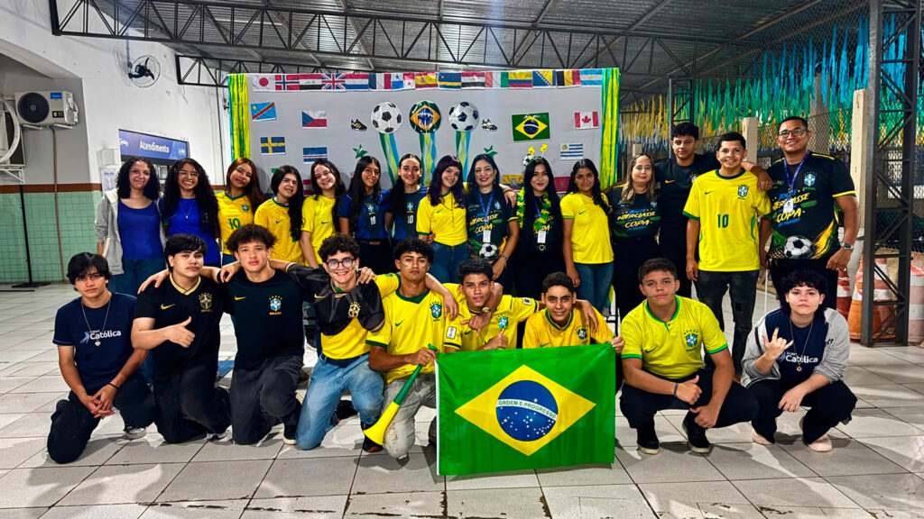 Projeto inspirado na Copa do Mundo promove integração e aprendizagem interdisciplinar em colégio de Cruzeiro do Sul