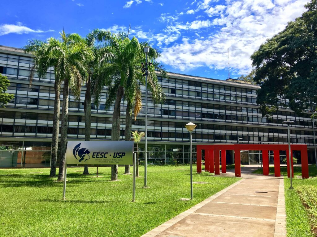 45 de 52 universidades brasileiras caem em ranking internacional
