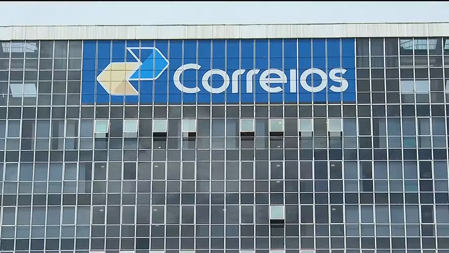 Correios têm prejuízo de R$ 3,1 bilhões no início de 2026 e ampliam perdas