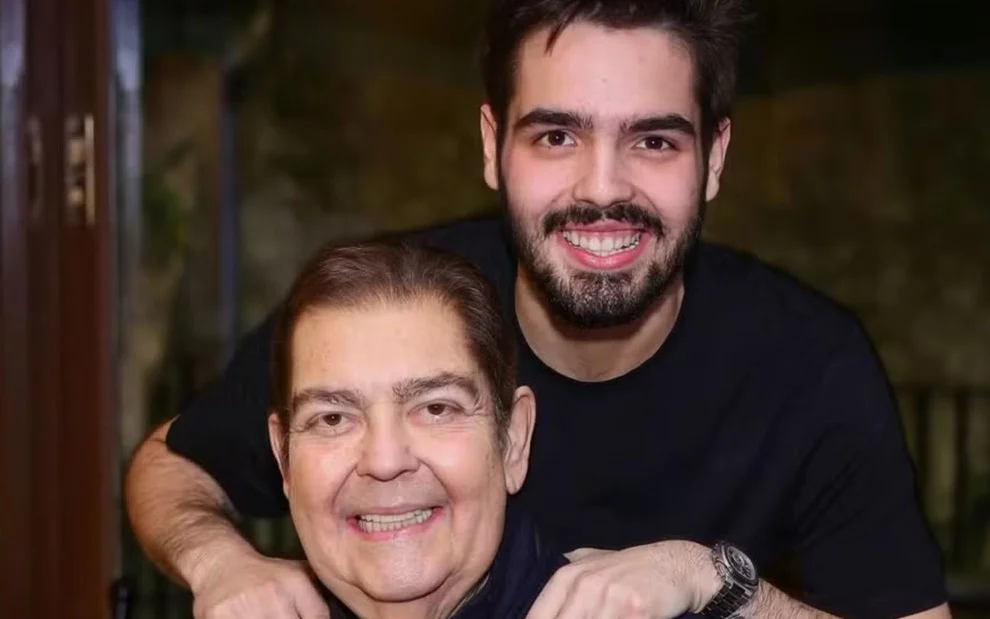 João Silva diz que é cobrado por Faustão e explica por que voltou a morar com os pais