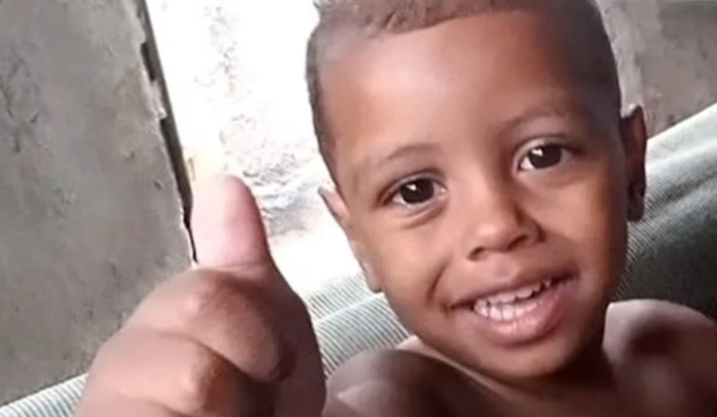 Mãe e padrasto condenados pela morte do menino Kaleb são presos no RJ