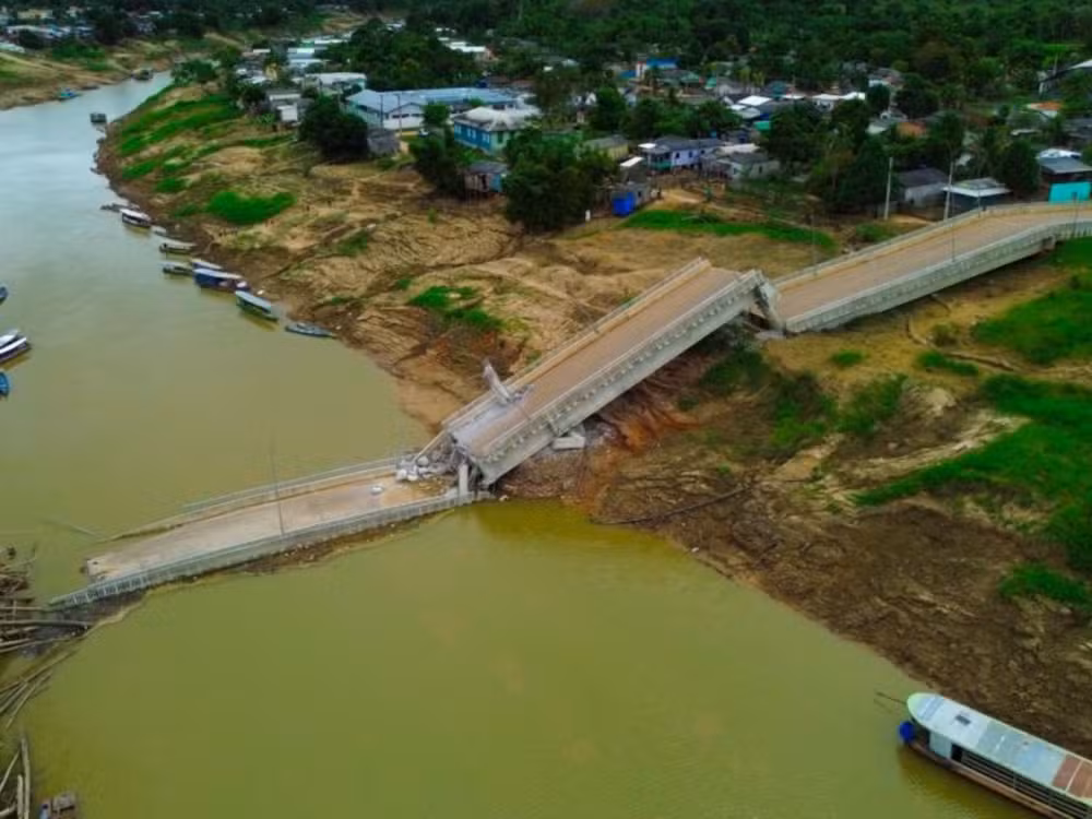 Ponte Frei Paolino: Retirada de destroços de estrutura que desabou não tem data definida