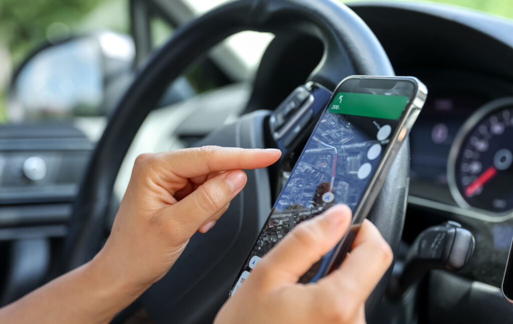 Inadimplência de 72 milhões de brasileiros ameaça a renda dos motoristas de APP