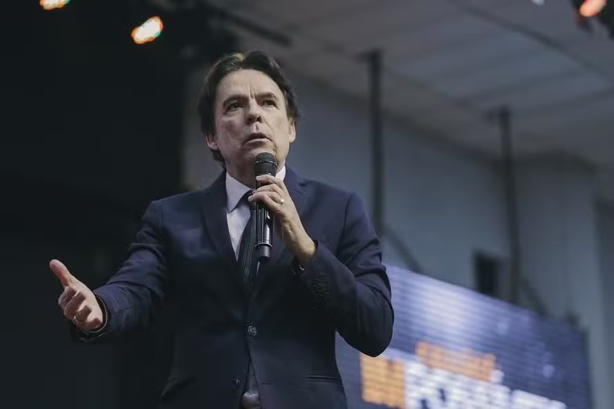 ‘Evangélico perdeu a confiança em Flávio por não falar a verdade sobre Vorcaro’, diz bispo