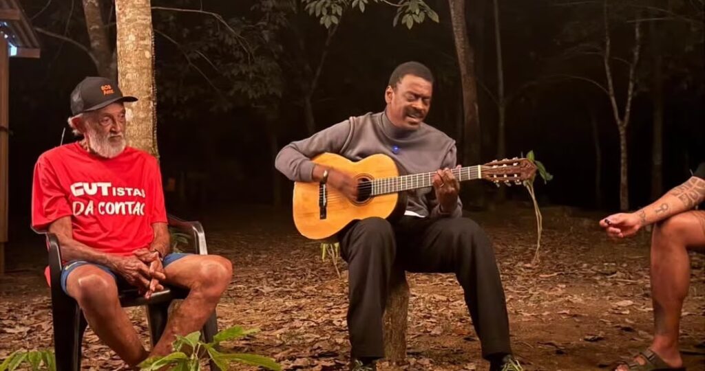 Seu Jorge visita Reserva Chico Mendes no Acre e fortalece turismo de base comunitária
