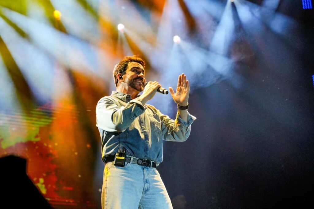 Show de Padre Fábio de Melo reúne multidão na Expoacre Juruá, em Cruzeiro do Sul