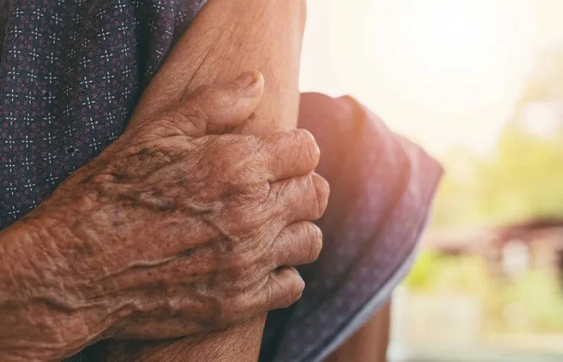 Idoso de 91 anos é resgatado de situação de vulnerabilidade e acolhido em instituição em Cruzeiro do Sul