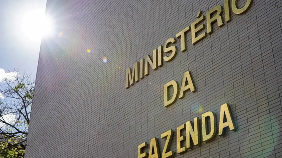 Fazenda sobe previsão da inflação para 5,1% em 2026