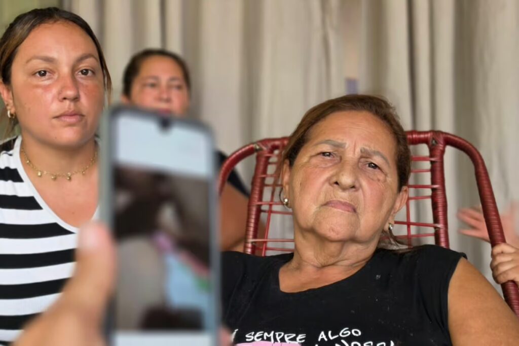 No Acre, idosa de 72 anos espera cirurgia desde março com útero exposto