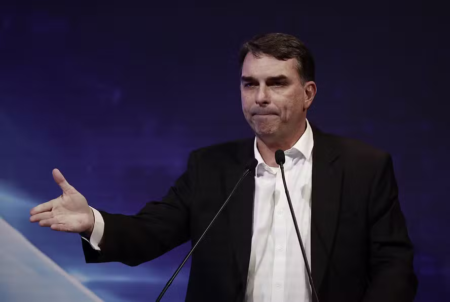 Pesquisa Quaest mostra que 55% acreditam na vitória de Lula e só 25% de Flávio Bolsonaro