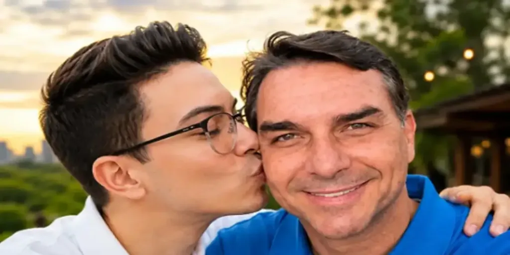 Quem é o “Gay de direita” que reclamou e depois desculpou Flávio