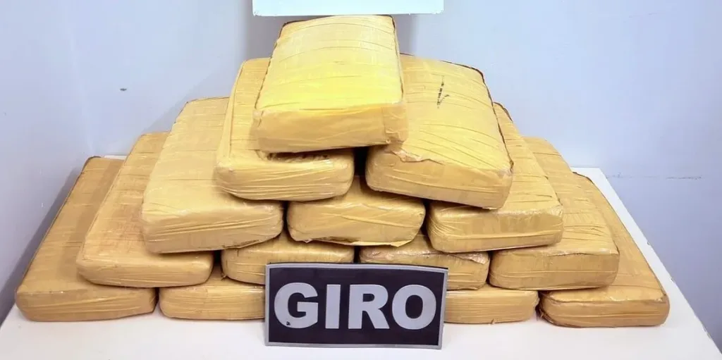 Suspeito é preso com mais de 15 quilos de maconha escondidos em casa no interior do Acre