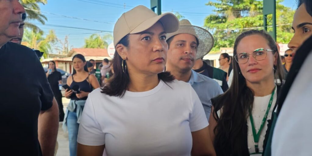 “Essa dúvida paira sobre ele”: Mailza espera definição de Márcio Bittar sobre apoio nas eleições de 2026