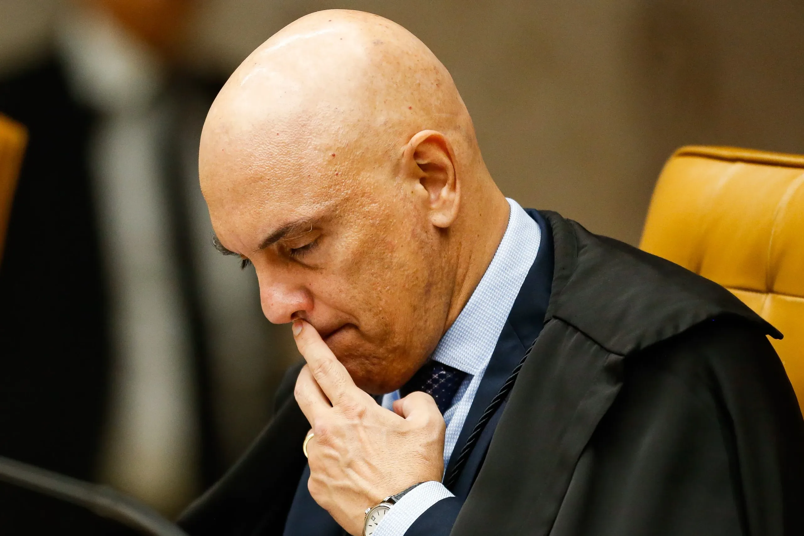 Alexandre de Moraes é um homem com medo