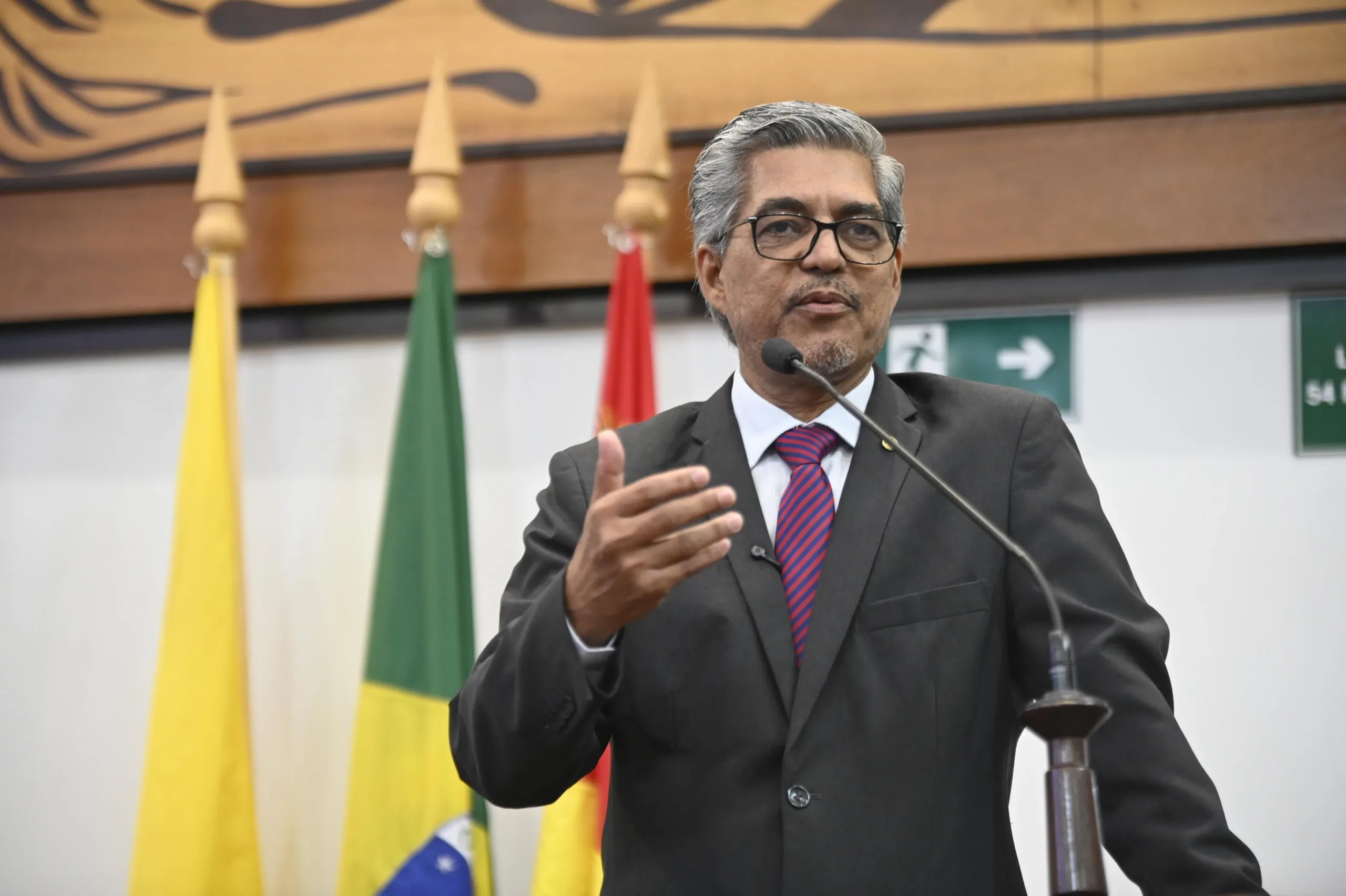 “Vamos estar na trincheira da resistência aqui na Assembleia”, diz Edvaldo Magalhães ao agradecer os mais de nove mil votos recebidos