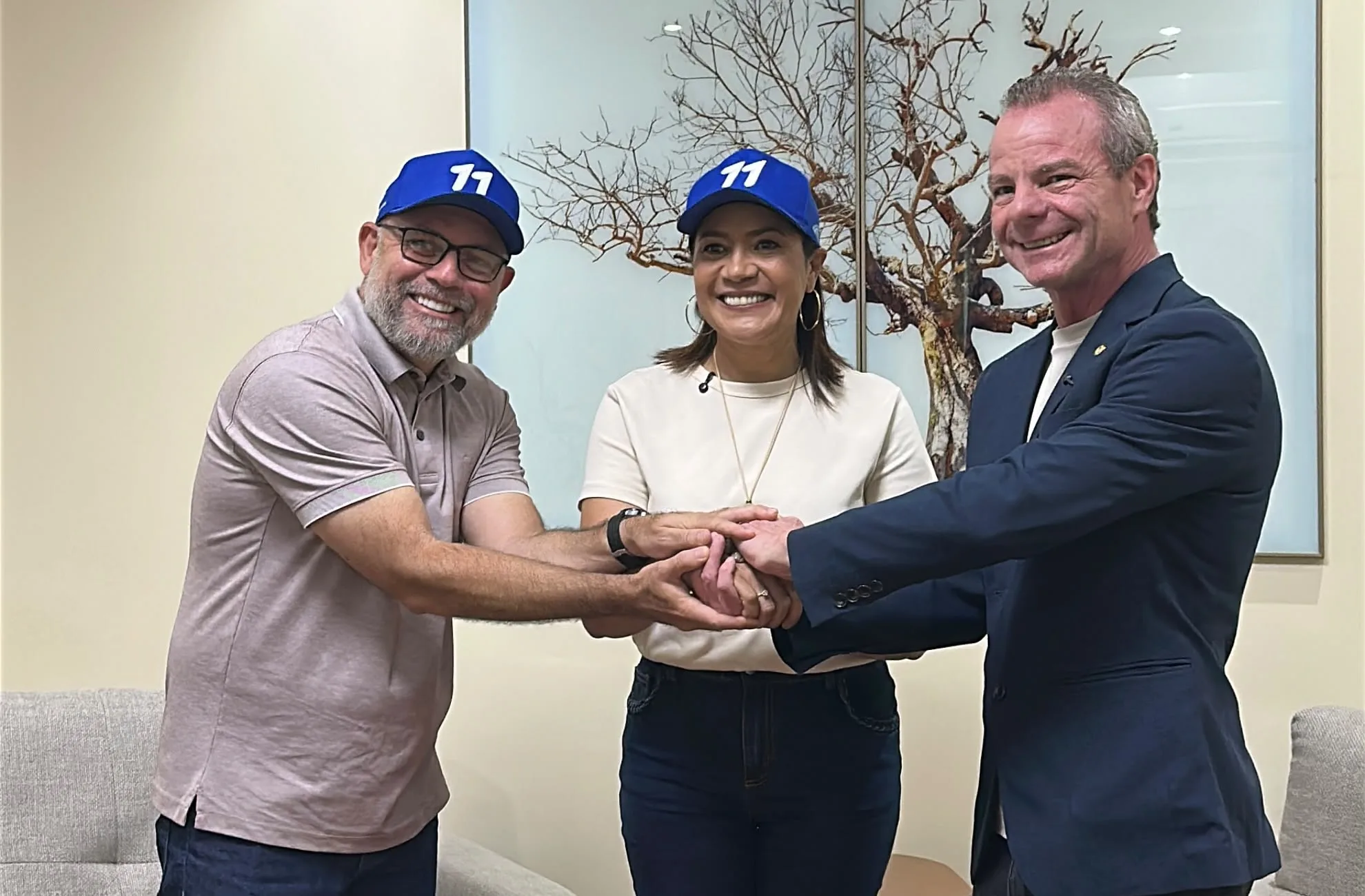 Ao lado de Alysson, Pedro Longo reforça apoio a Mailza e pede votos no 2º turno